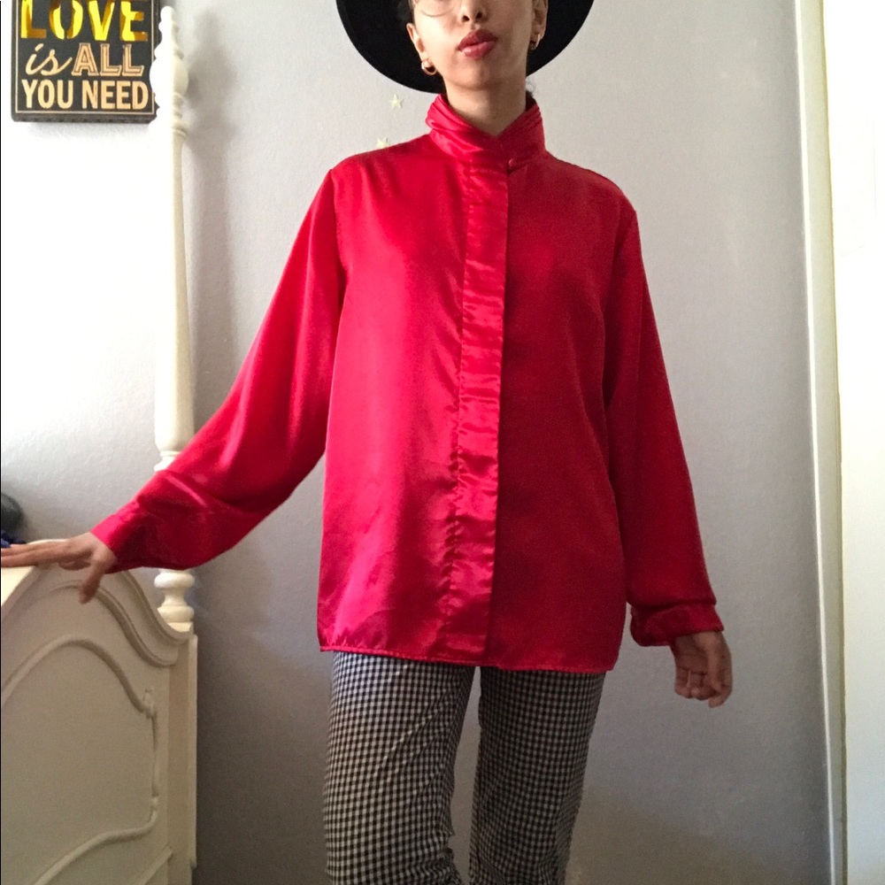 Vintage satin red button down blouse - Picture 4 of 10
